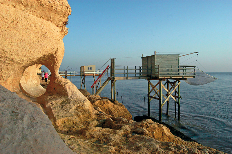 Meschers l'oeil de la falaise